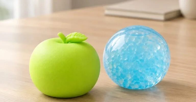 Fidget toys for tinnitus wholesale - quiet apple squeeze cube and beaded stress ball desk picks - King Squishy